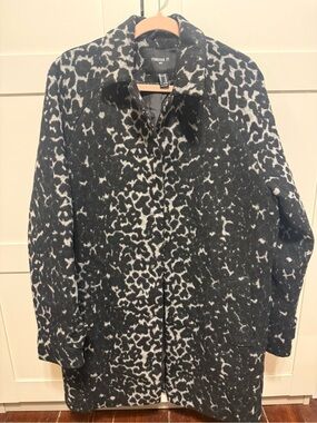 Forever 21 Men Black & Gray Patterned Coat